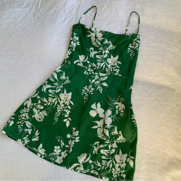 NWT Reformation Kosta Silk Skinny Strap A Line Mini Dress Green Floral Mystique - Picture 8 of 14